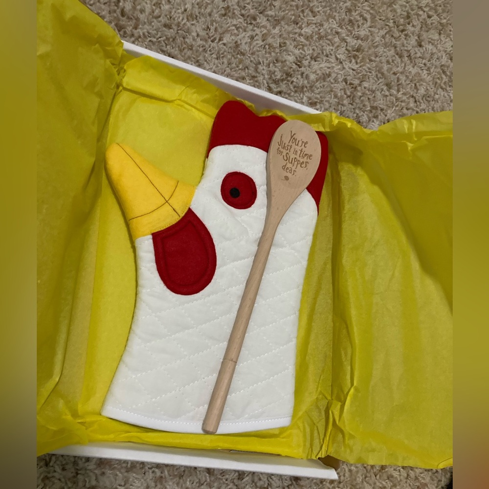 SOLD - Coraline Laika The Other Mother Kitchen Set
